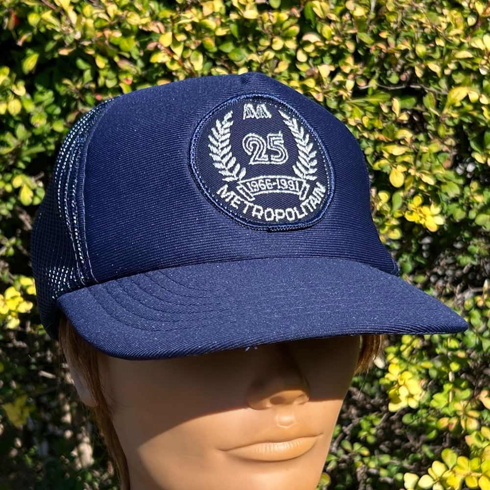Vintage 1991 AA Metropolitan trucker mesh snapback cap hat baseball Young An